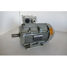 .2,2 KW  1440 RPM, As 28 mm ie2. Nieuw, voorraad magazijn.